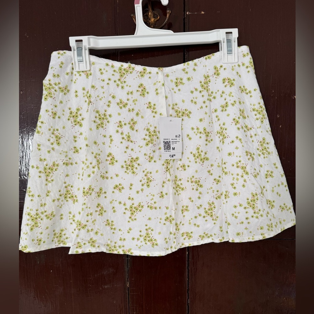 FOREVER 21 mini skirt